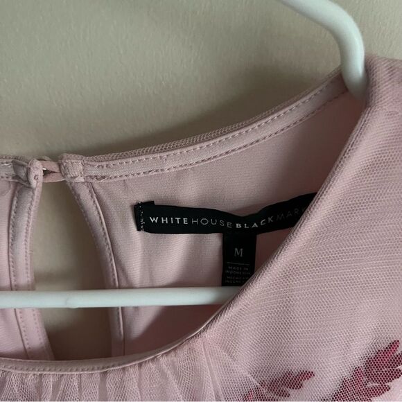 White House Black Market Pink Embroidered Mesh Career Tank Top - Picture 3 of 6